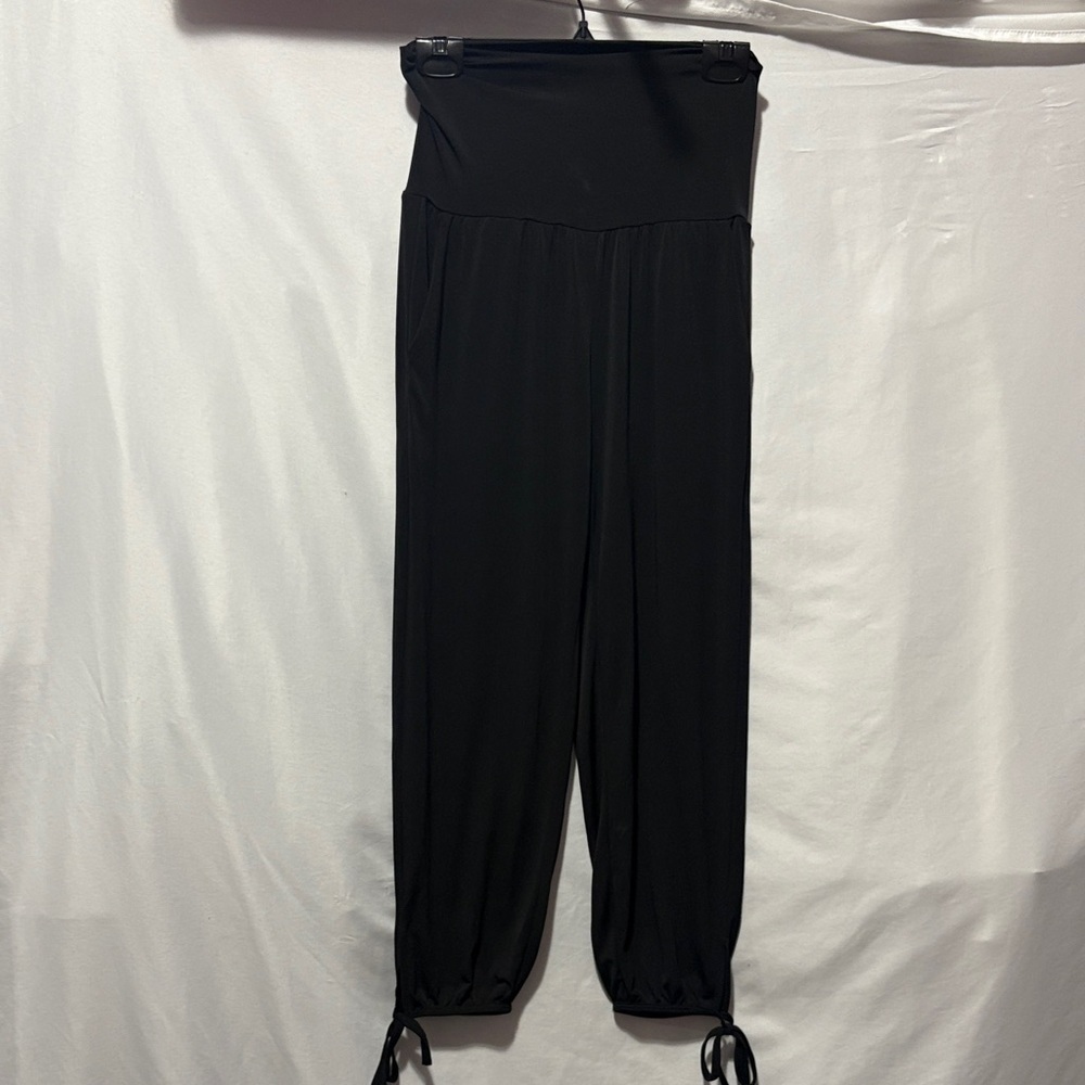 Onzie Black Joggers with Tie Details